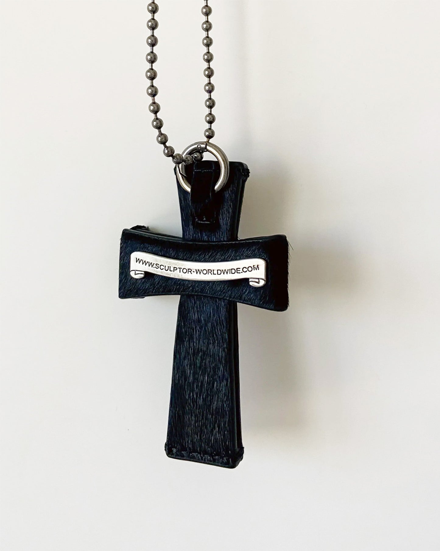 Cross Hair On Strap Wallet - Black