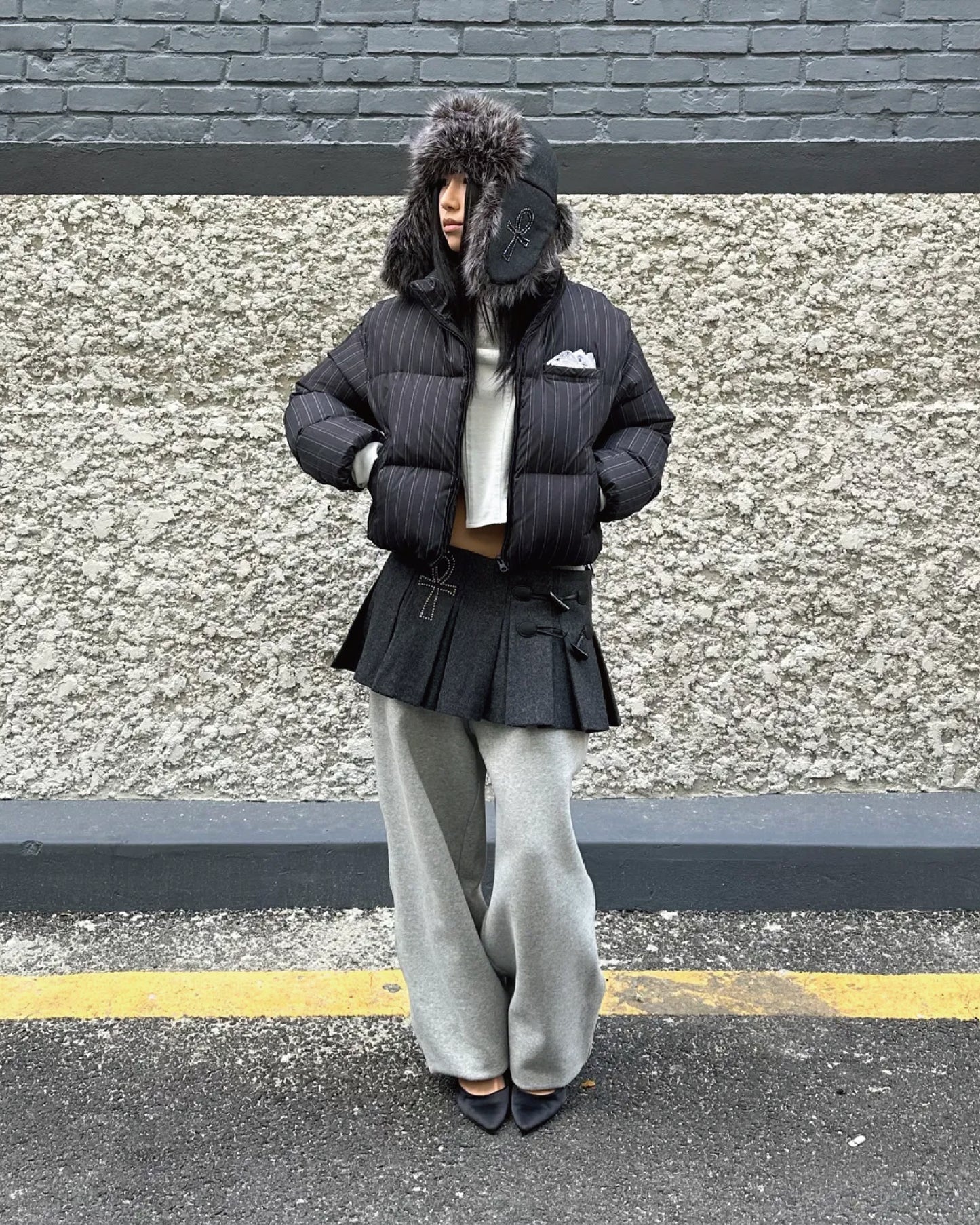 So Demure Cropped Puffer Down - Faded Black