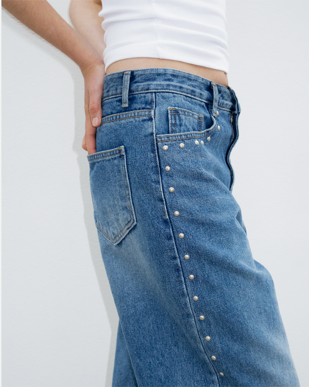 SS Studded Washed Jeans - Blue